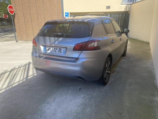 Peugeot 308 image 1