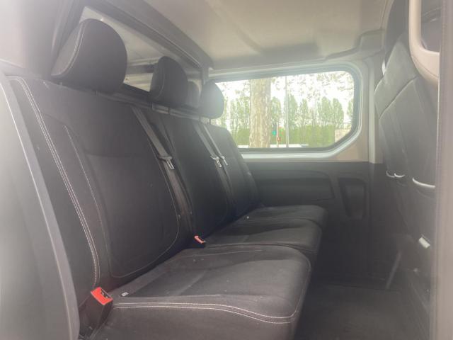 Renault Trafic image 1