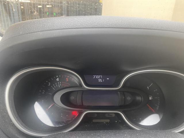 Renault Trafic image 9