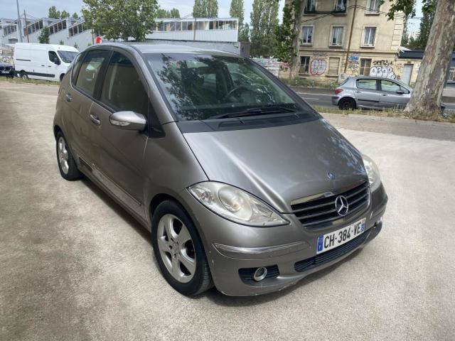 Mercedes Benz A 180 image 4