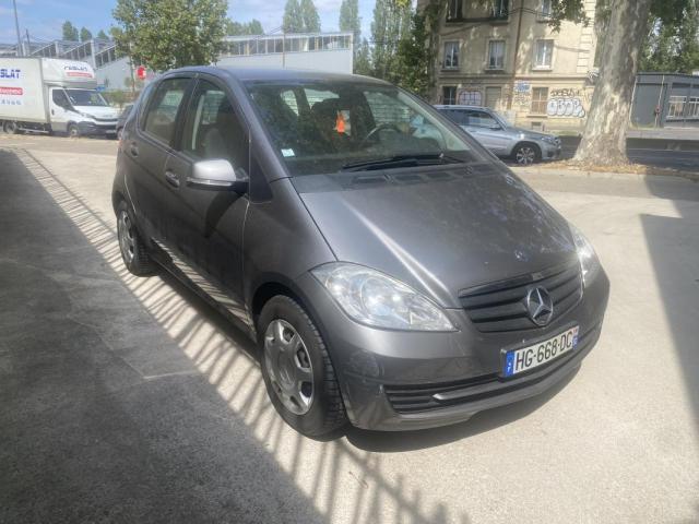 Mercedes Benz A 180 image 3