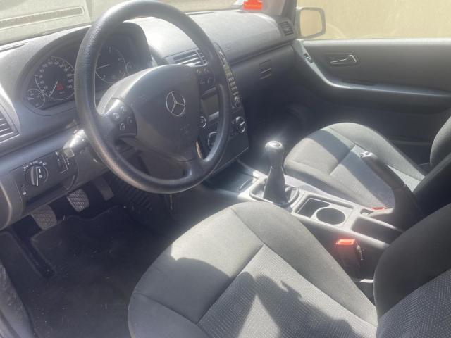 Mercedes Benz A 180 image 1