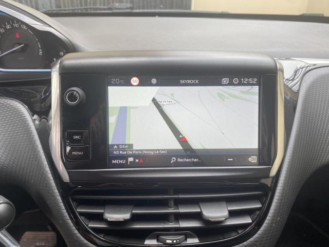 Peugeot 2008 image 5