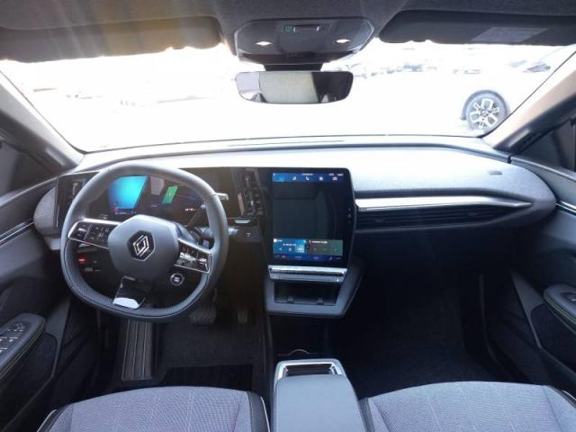Renault Mégane image 2