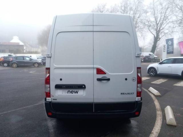 Renault Master image 2