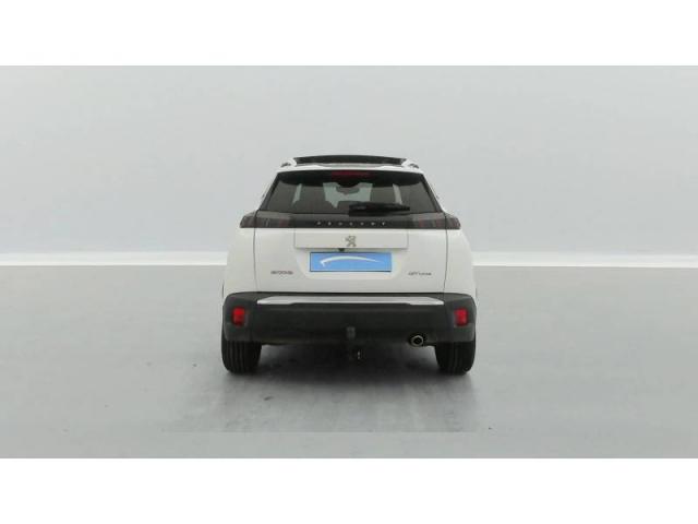 Peugeot 2008 image 9