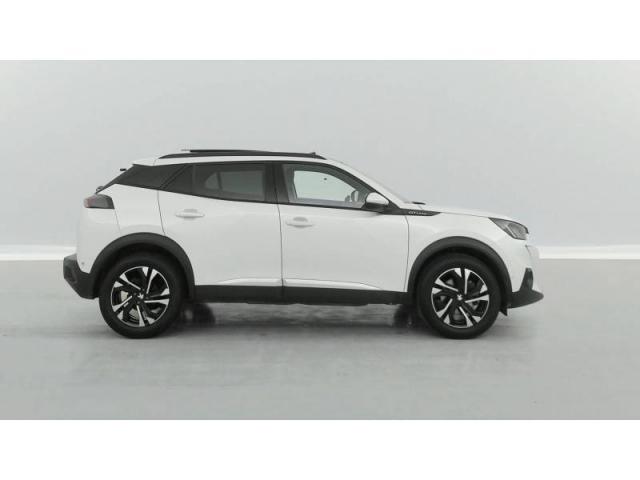 Peugeot 2008 image 3