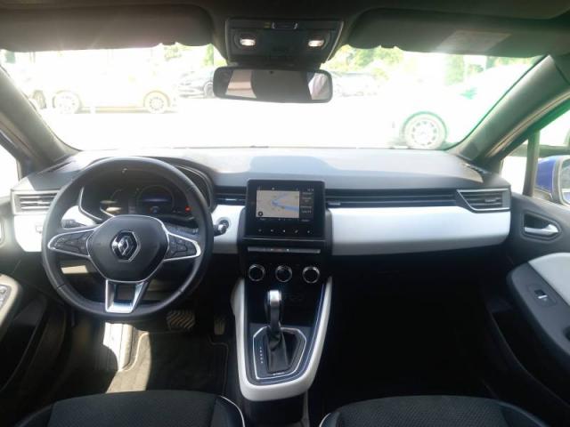 Renault Clio image 2