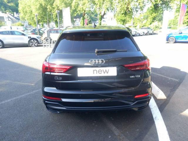 Audi Q3 image 9