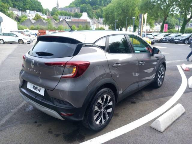 Renault Captur image 1