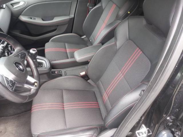 Renault Clio image 9