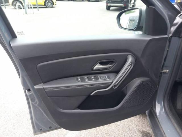 Dacia Duster image 2