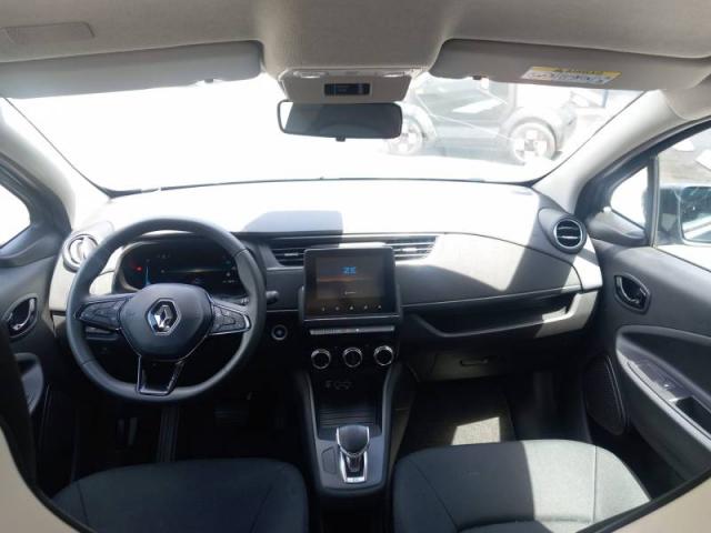 Renault Zoe image 8