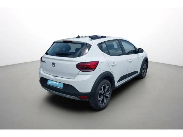Dacia Sandero image 1