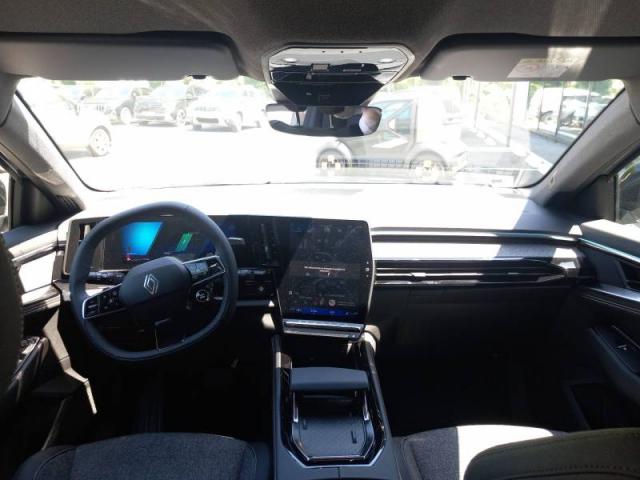 Renault Austral image 8
