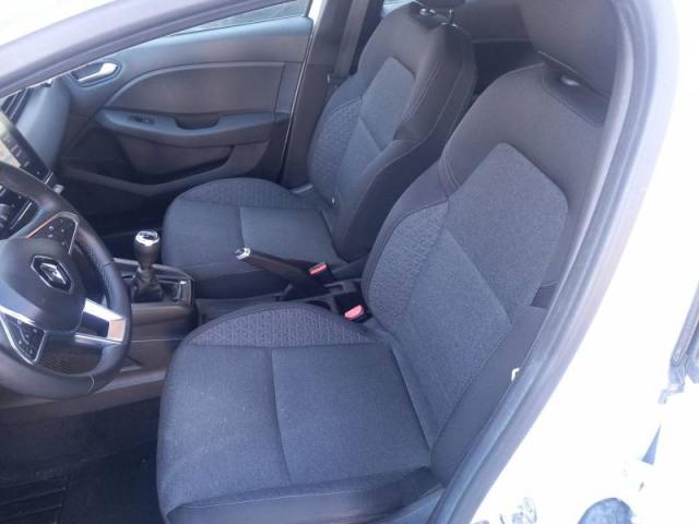 Renault Clio image 2