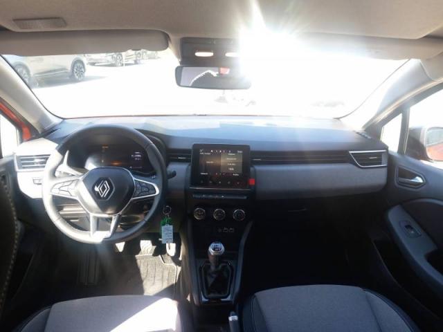 Renault Clio image 6
