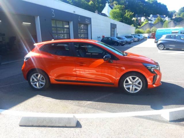 Renault Clio image 8