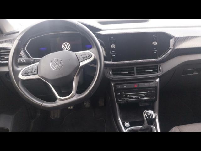 Volkswagen T-Cross image 1