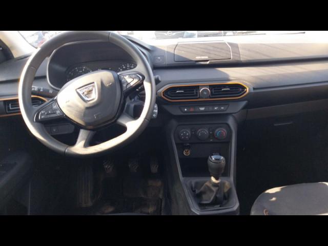 Dacia Sandero image 3
