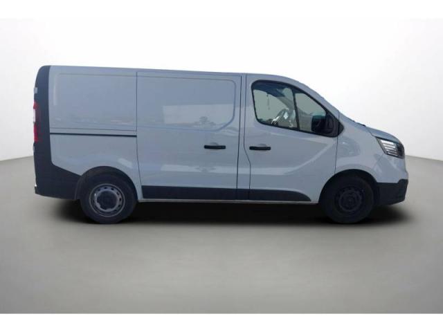 Renault Trafic image 3