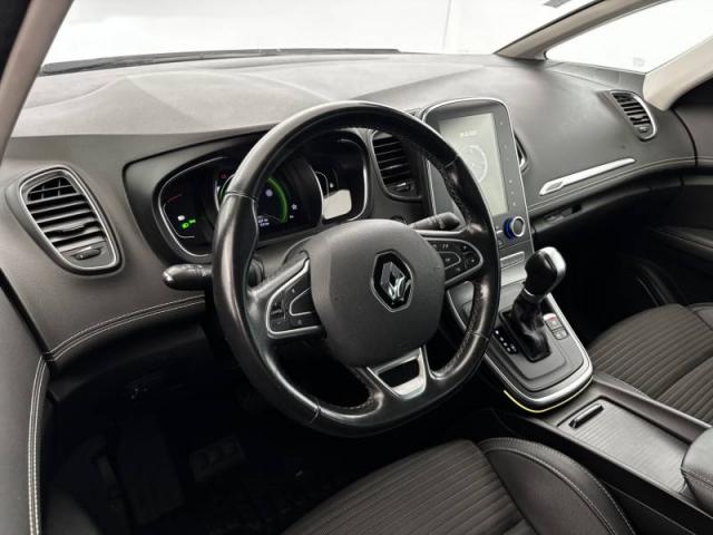 Renault Grand Scénic image 1
