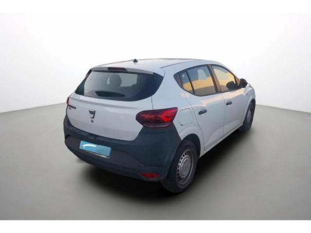 Dacia Sandero image 2
