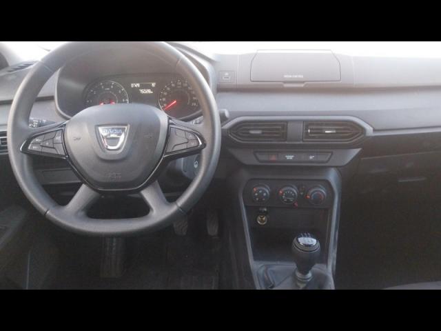 Dacia Sandero image 4