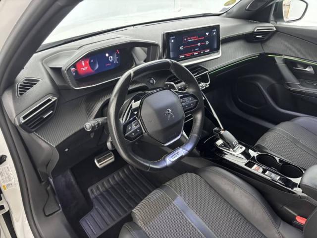 Peugeot 2008 image 1