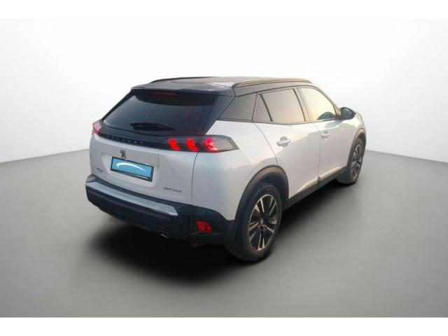 Peugeot 2008 image 4