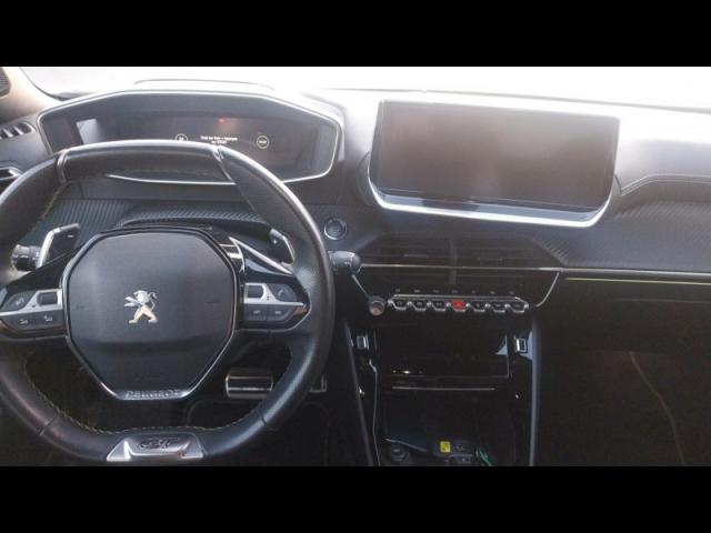 Peugeot 2008 image 5