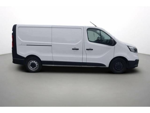Renault Trafic image 8