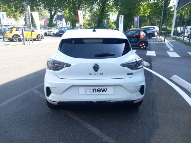Renault Clio image 8
