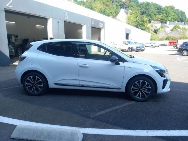 Renault Clio image 9