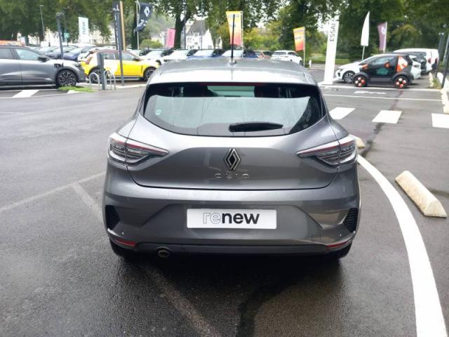 Renault Clio image 2