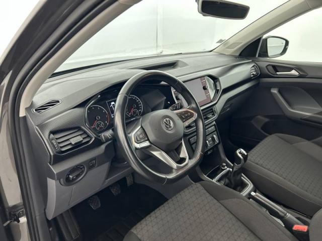 Volkswagen T-Cross image 1