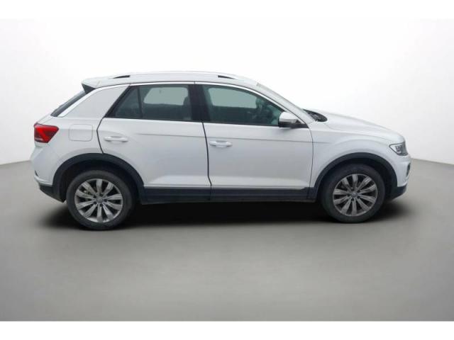 Volkswagen T-Roc image 8