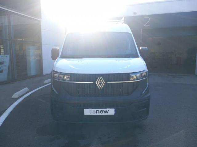 Renault Master image 9