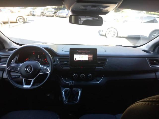 Renault Trafic image 3