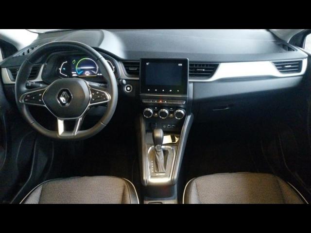 Renault Captur image 8