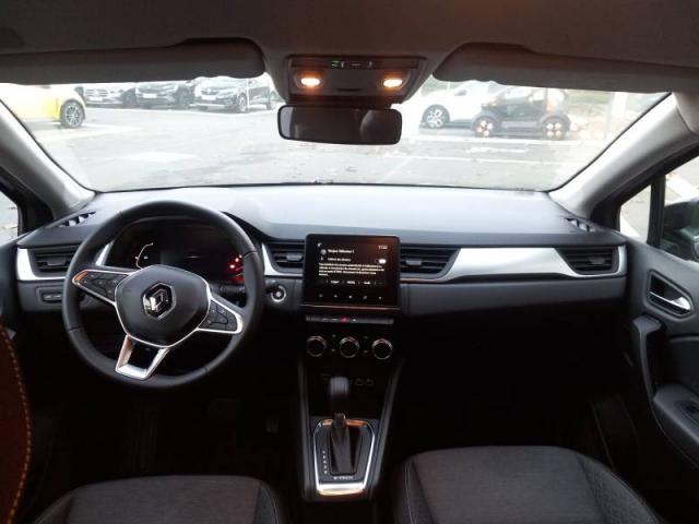 Renault Captur image 8