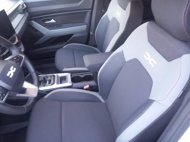Dacia Duster image 8