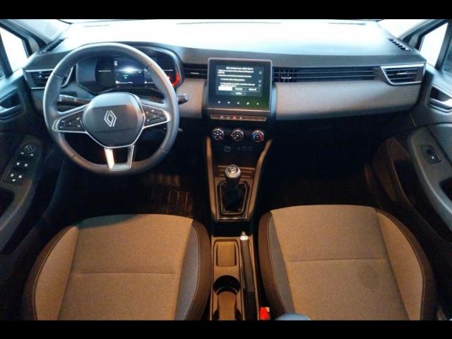 Renault Clio image 1