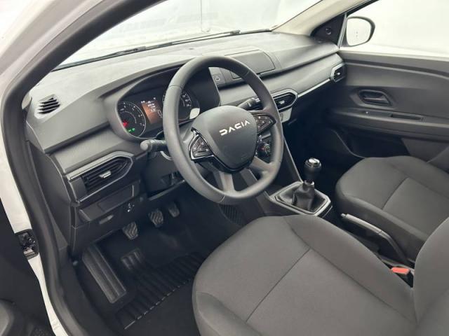 Dacia Sandero image 1