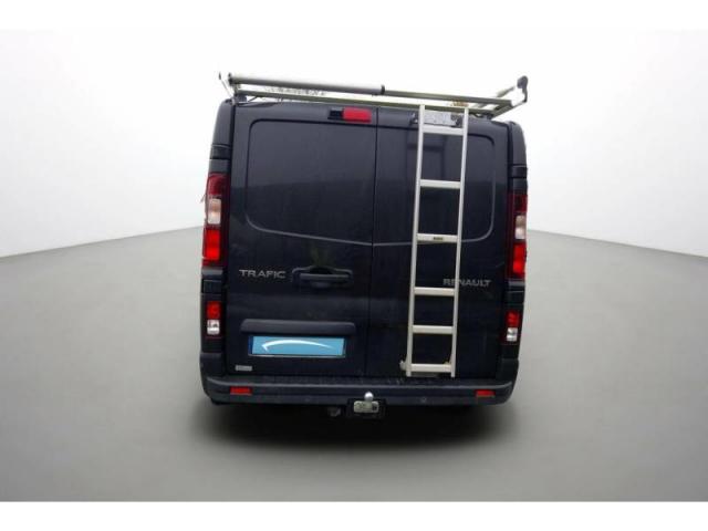 Renault Trafic image 2