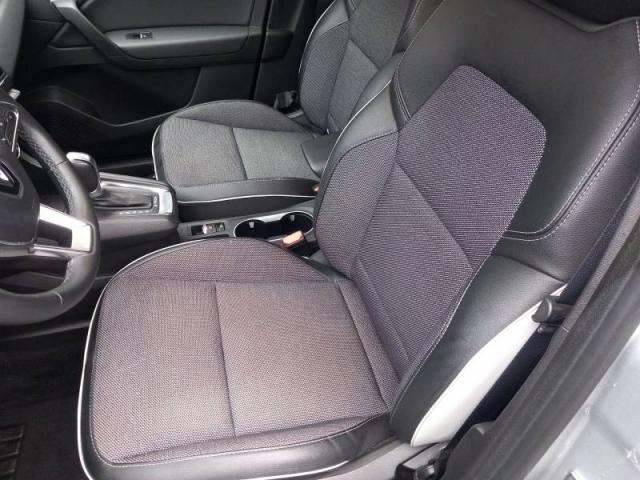 Renault Captur image 8