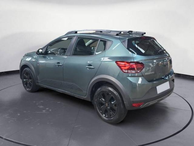 Dacia Sandero image 2