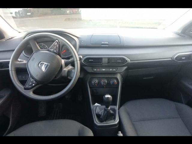 Dacia Sandero image 1