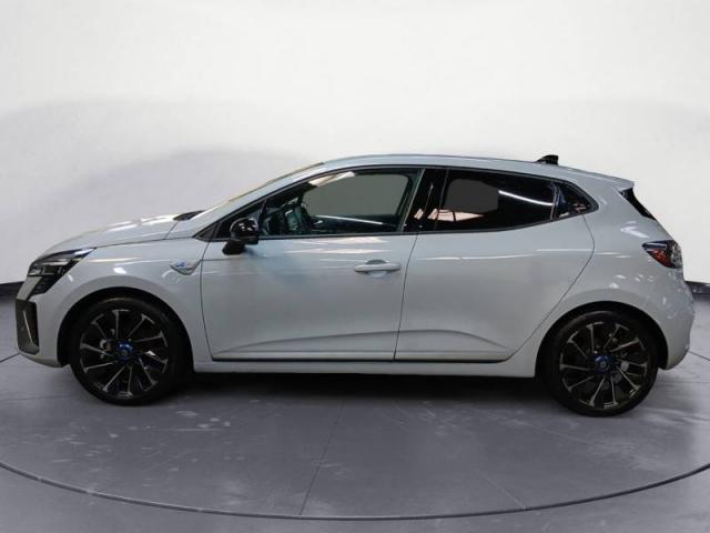 Renault Clio image 6