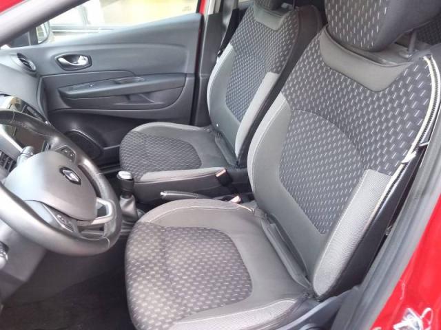 Renault Captur image 1